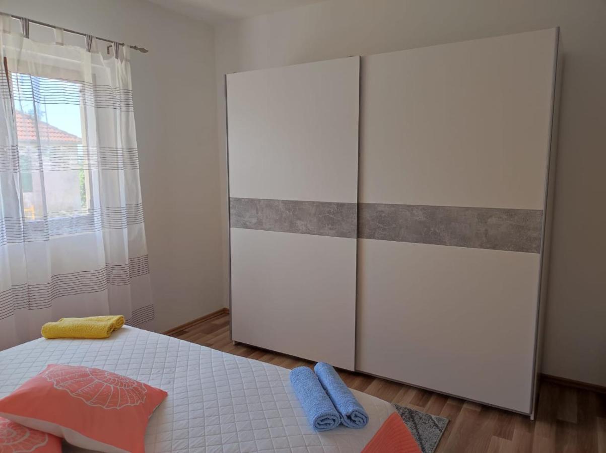 Apartment Mali Duje Puticanje Exterior foto